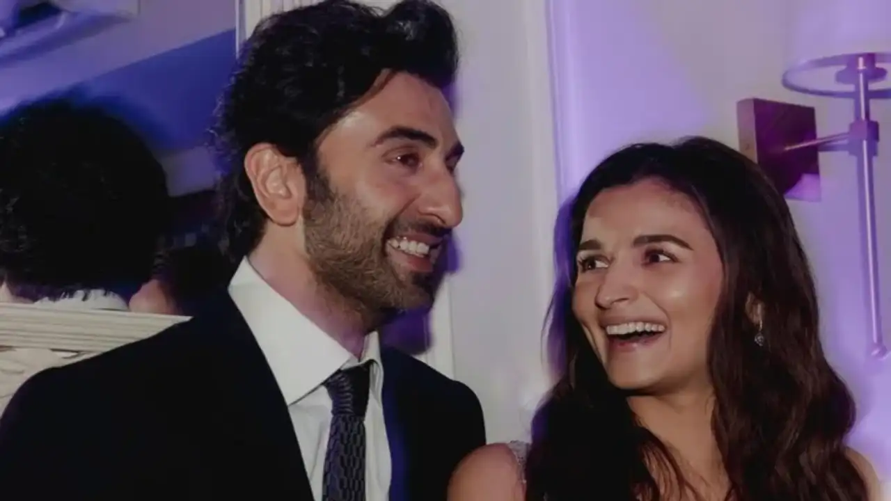 Alia Bhatt on why Ranbir Kapoor has a 'serious look' in his photos; Says 'I'm the one who makes him smile'