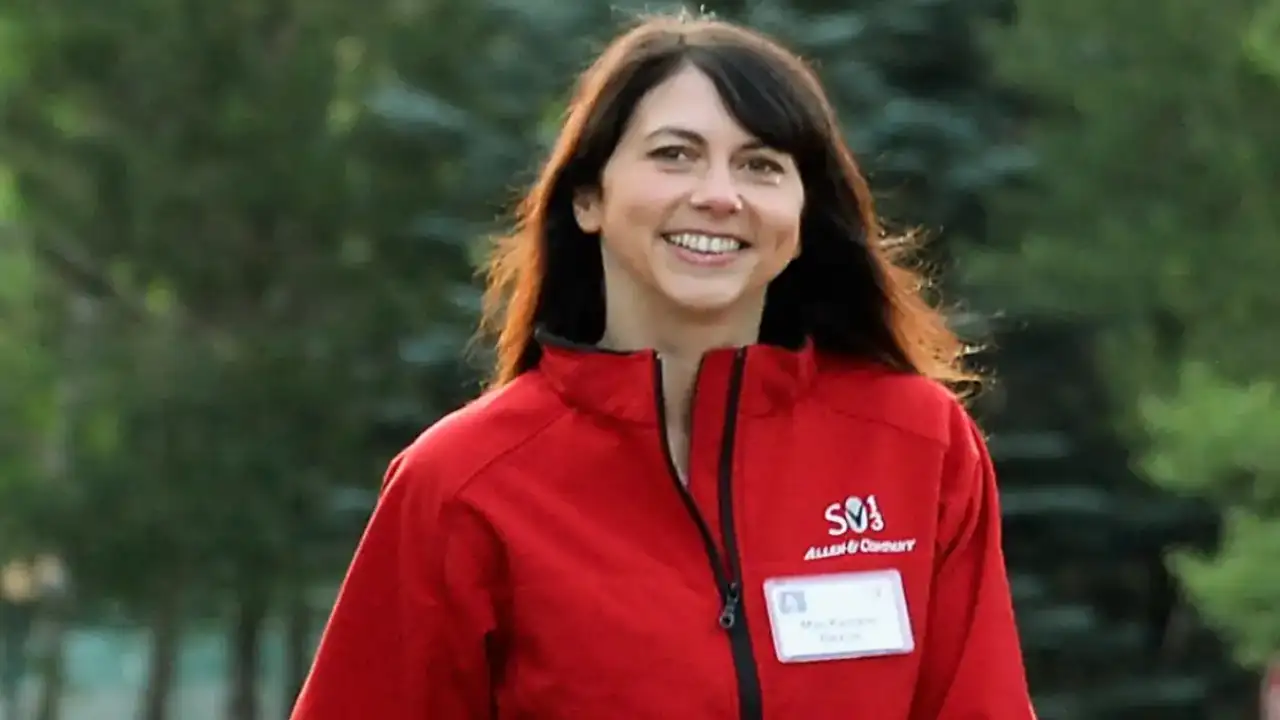 MacKenzie Scott files for divorce from second husband Dan Jewett, 3 years after Jeff Bezos split