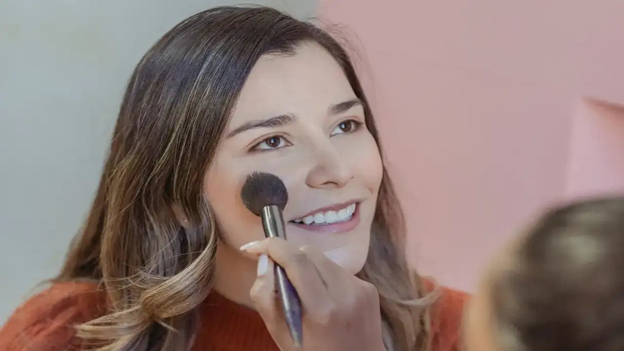 Amazon Great Indian Festival 2022: 8 Best Blushes to Add a Rosy Tint to Your Cheeks