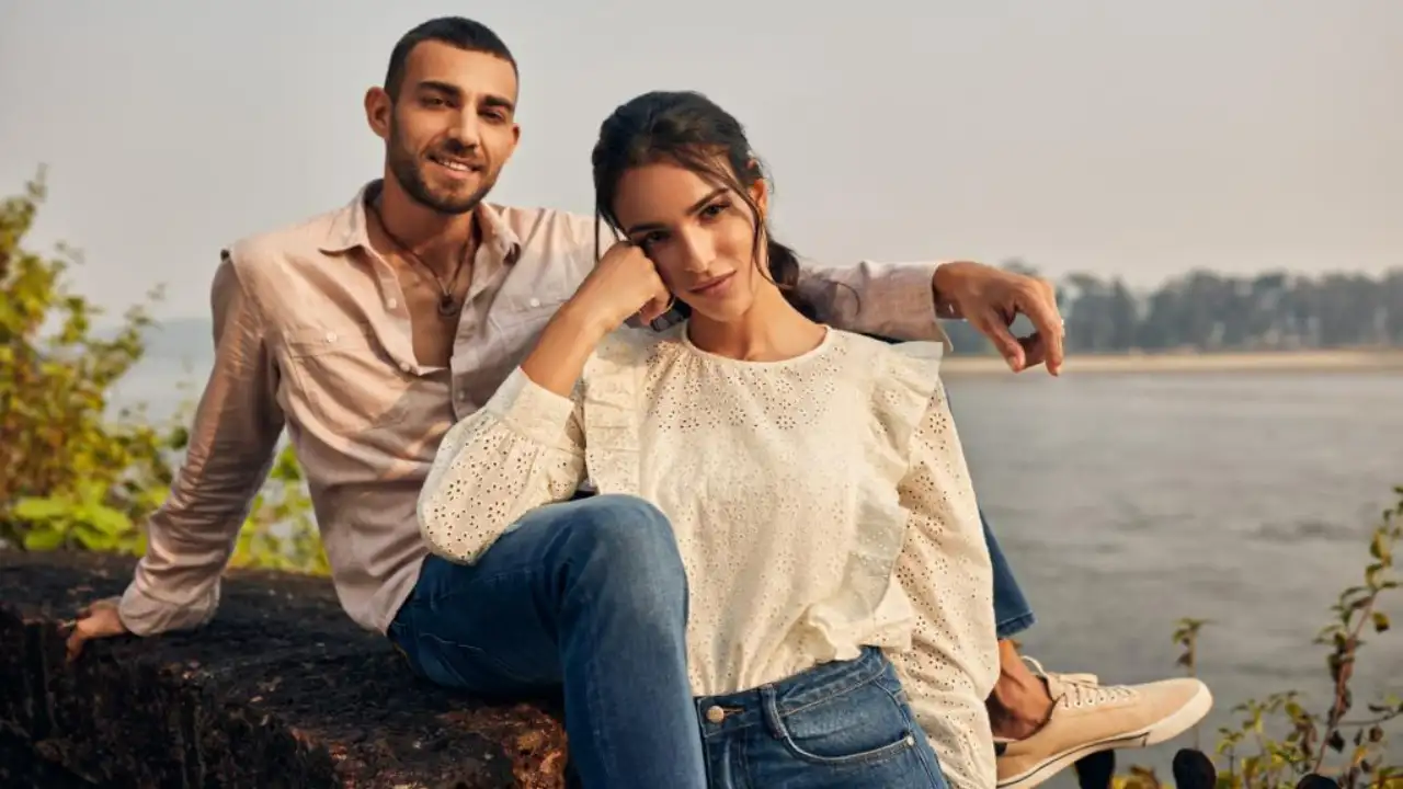 Here’s how we are stepping into PLANET EASY with chicness, style, and comfort