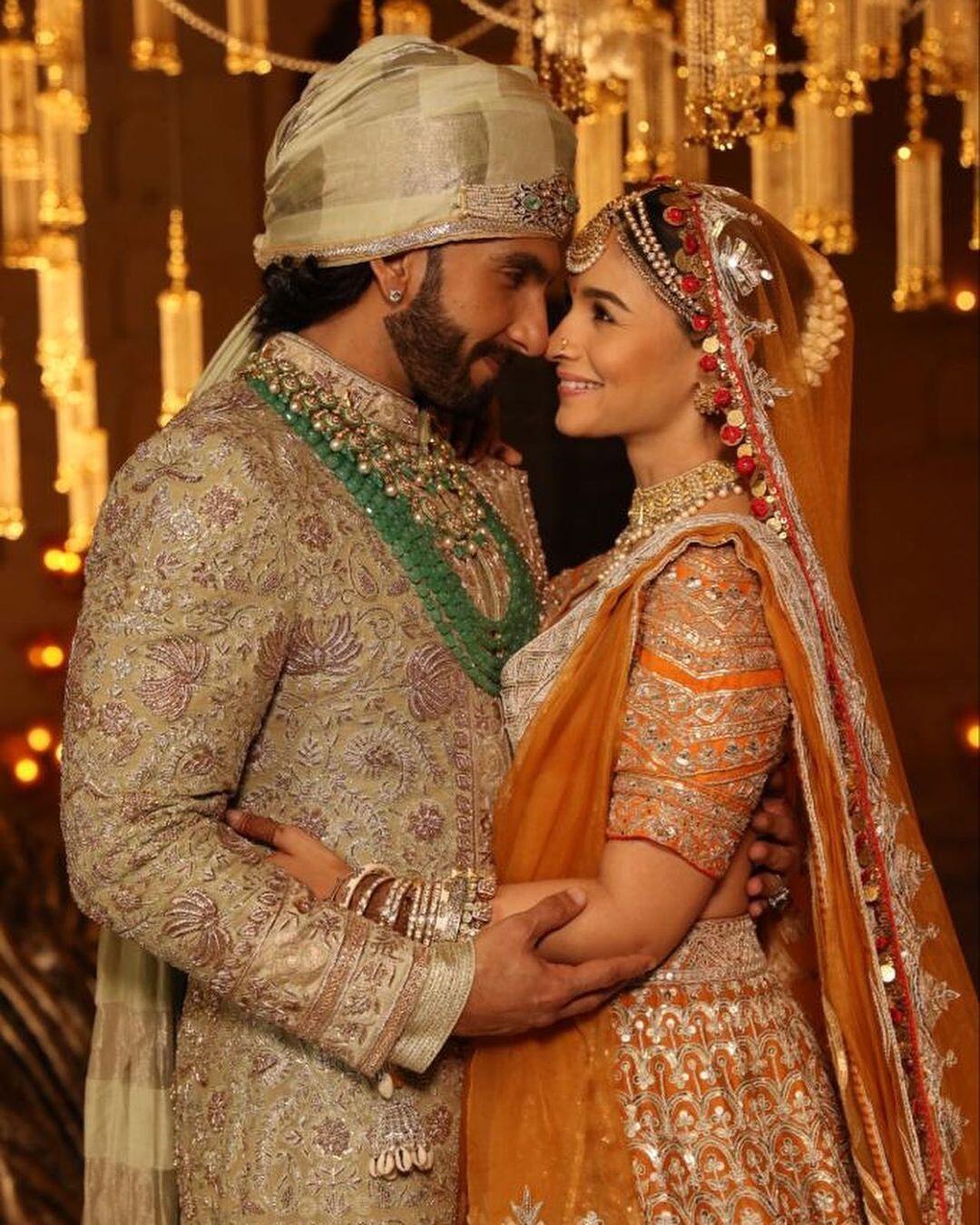 Rocky Aur Rani Kii Prem Kahaani Worldwide Box Office: Karan Johar's film grosses Rs 85 crores in 3 days Rocky Aur Rani Kii Prem Kahaani Worldwide Box Office: Karan Johar's film grosses Rs 85 crores in 3 days