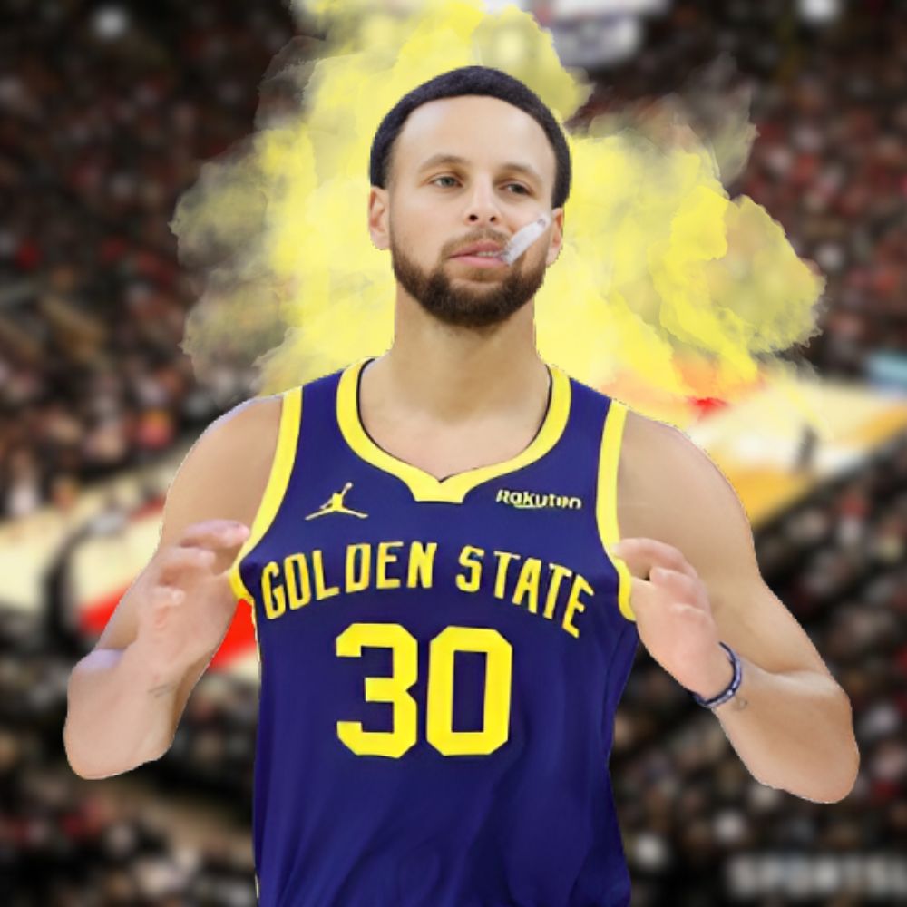Why does Stephen Curry chew on his mouthguard during Warriors games?