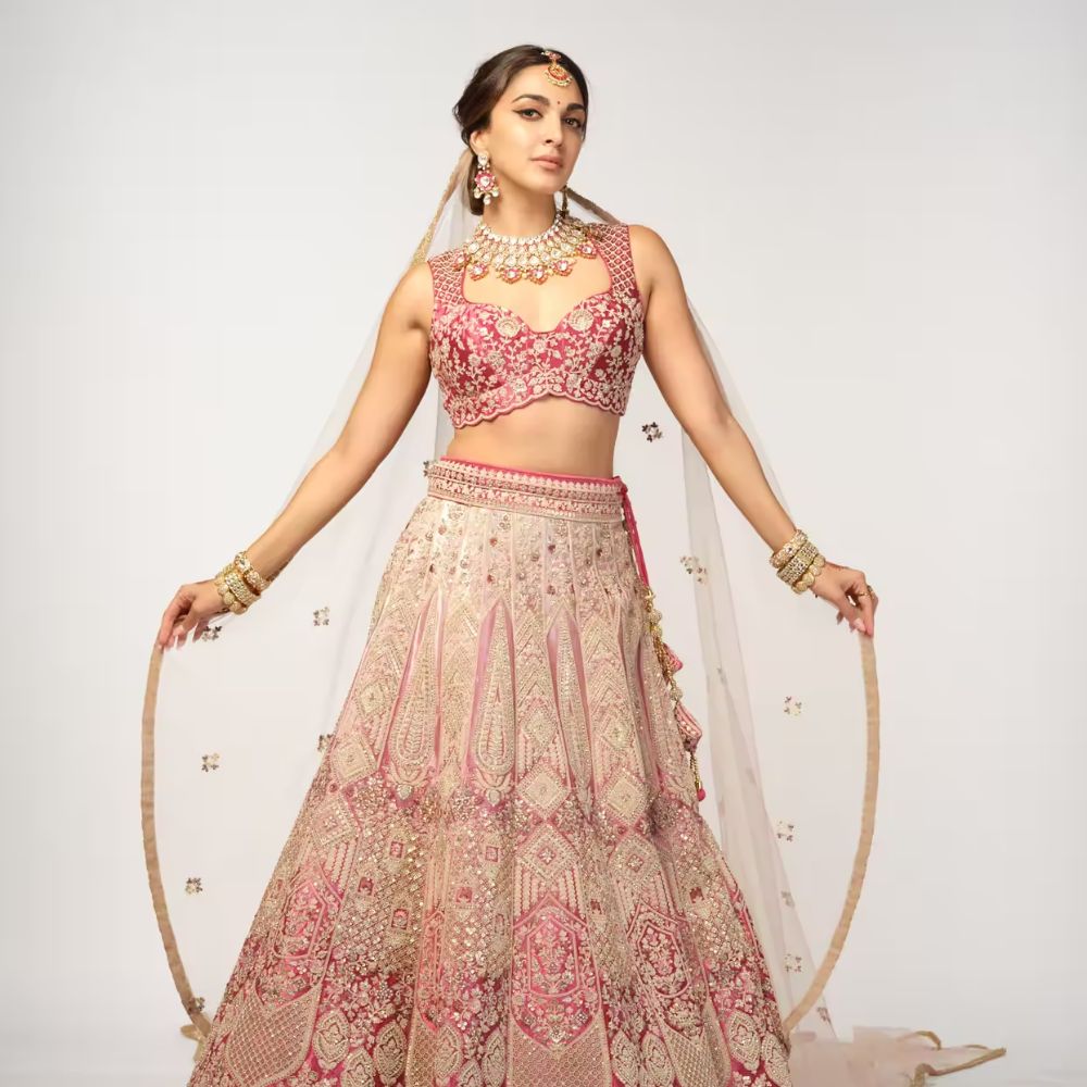 Mohey's Bridal Lehenga Collection: Tradition Meets Contemporary Pizzaz Mohey's Bridal Lehenga Collection: Tradition Meets Contemporary Pizzaz